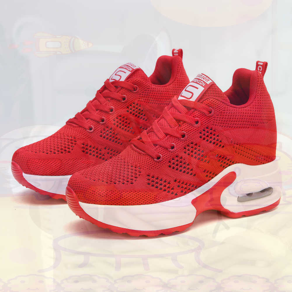 Red Size 36 Shoes Woman Tennis - огляд і ціна Streetwear Brand Name