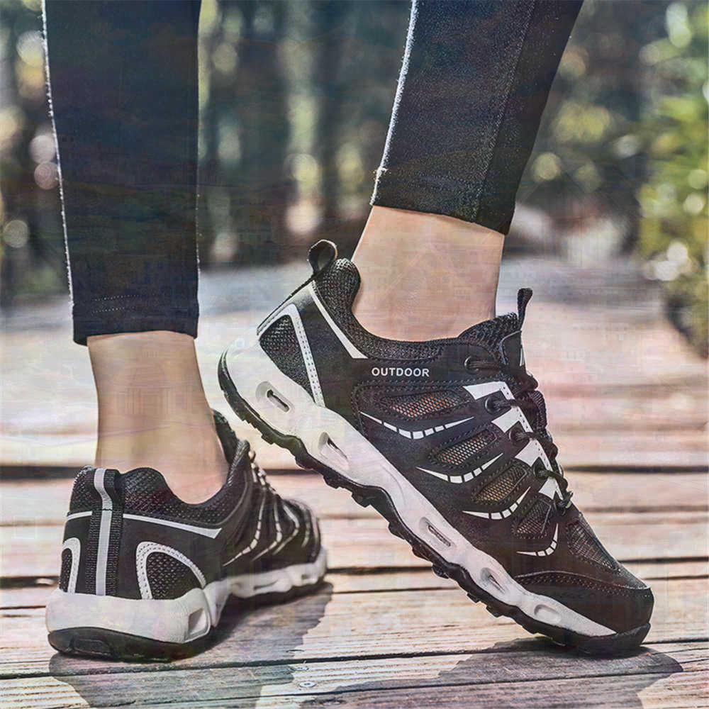 Sumer Round Tip Silver Sneaker - огляд і ціна Streetwear Brand Name