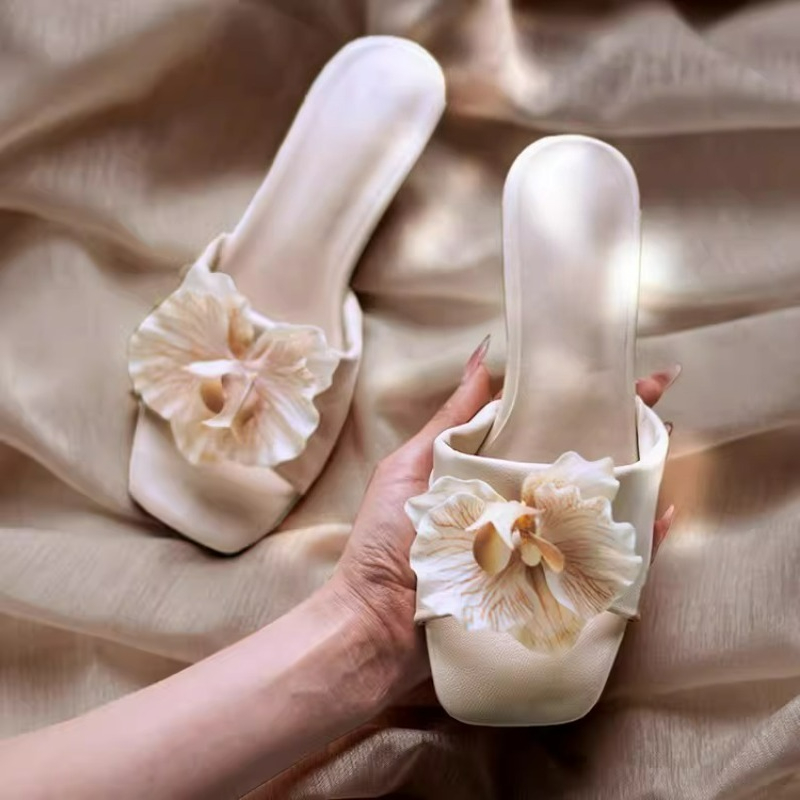 Brand Women Sandals 2026 Summe - огляд і ціна Streetwear Brand With Flowers